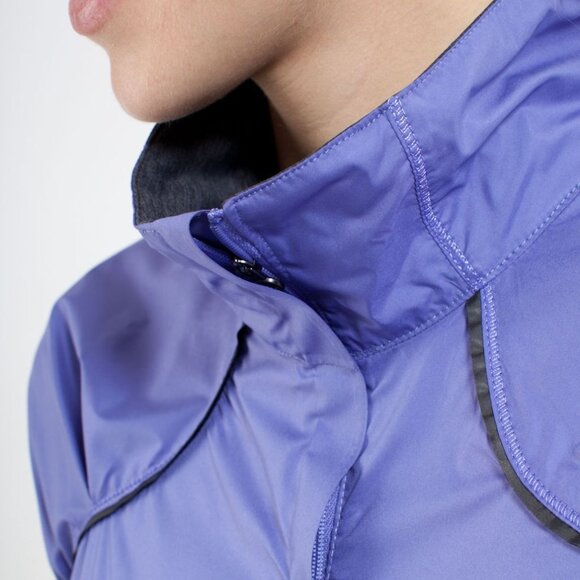 Lululemon Run: Essential Jacket Persian Purple EUC - Picture 5 of 13